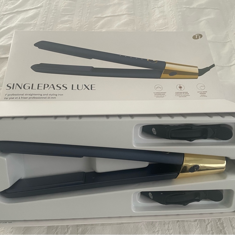 T3 Single pass Luxe straightening iron- Blue